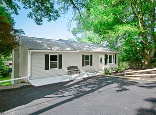 20 Ridge Rd, Stanhope, NJ 07874