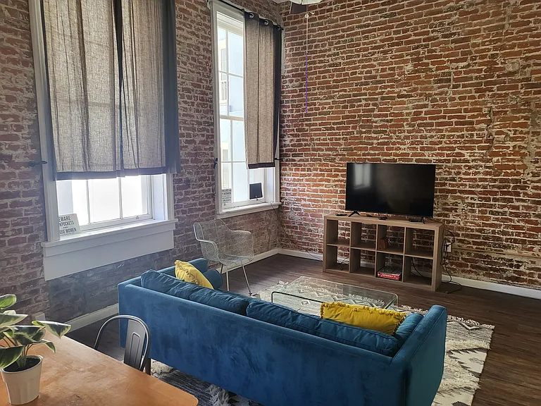 331 Decatur St #2A — Photo 3