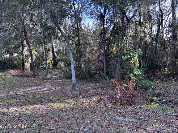 4th image of 218 PINE Drive