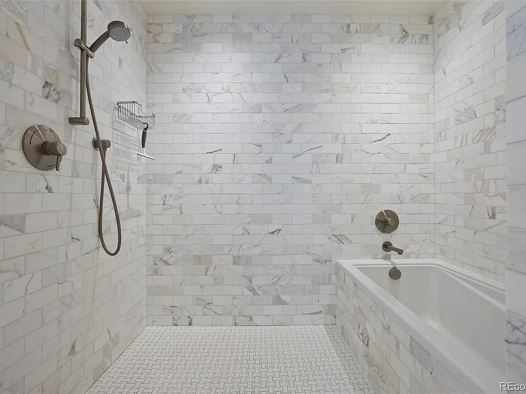 1750 Wewatta St #901 — Photo 26