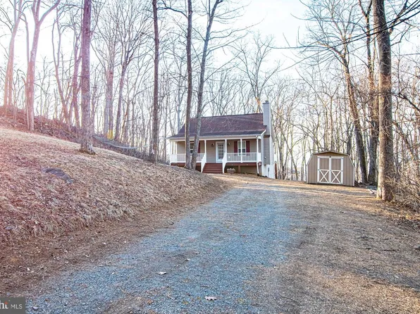 47 Freeze Rd, Linden, VA 22642