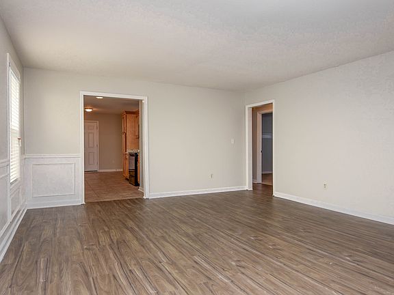 3rd image of 10711 Sterling Apple Dr