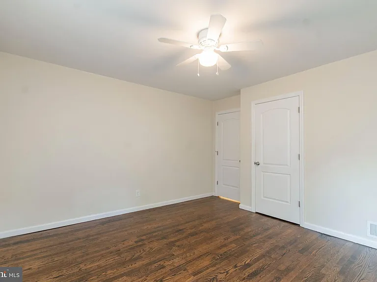149 N Harrison St — Photo 10