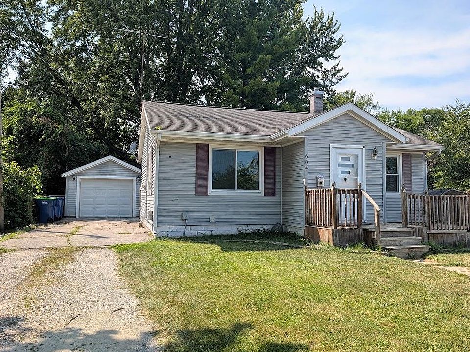 1st image of 604 Jennison St