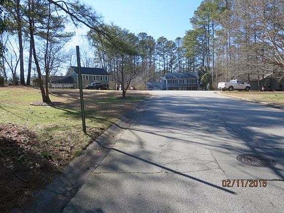4th image of 250 Sumter Dr