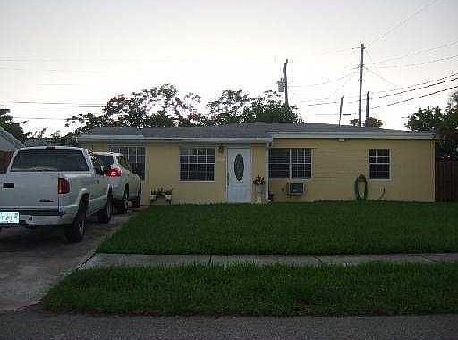 1st image of 18460 NE 19th Ct