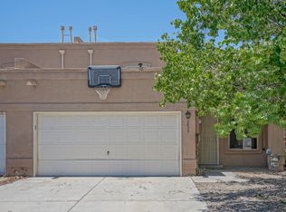 2823 Quail Pointe Dr NW, Albuquerque, NM 87120
