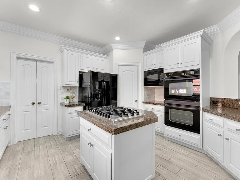 1622 Cottage Landing Ln — Photo 14