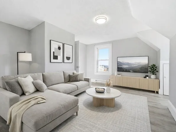 24 Park Ave Floor 3, Malden, MA 02148