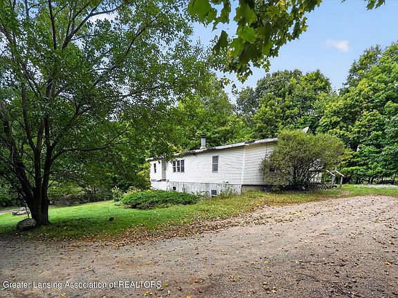 4th image of 248 Brown Rd