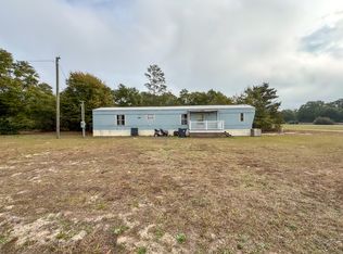 7992 Us Highway 90 W, Defuniak Springs, FL 32433