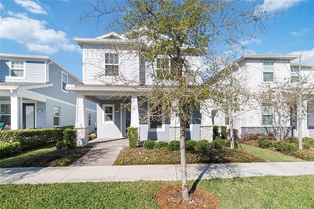 3 bed, 2.5 bath, 2088 sqft, $3,450 — Photo 1