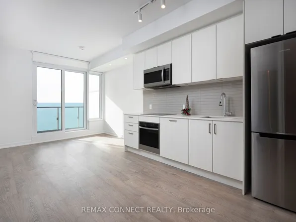 1926 Lake Shore Blvd W, Toronto, ON