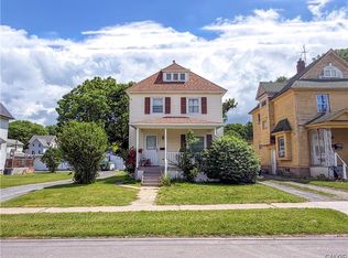 130 Park Pl, Auburn, NY 13021