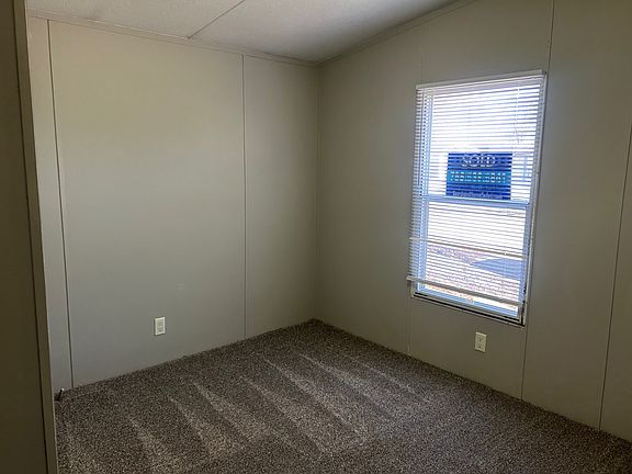 5th image of 3000 Tuttle Creek Blvd #417
