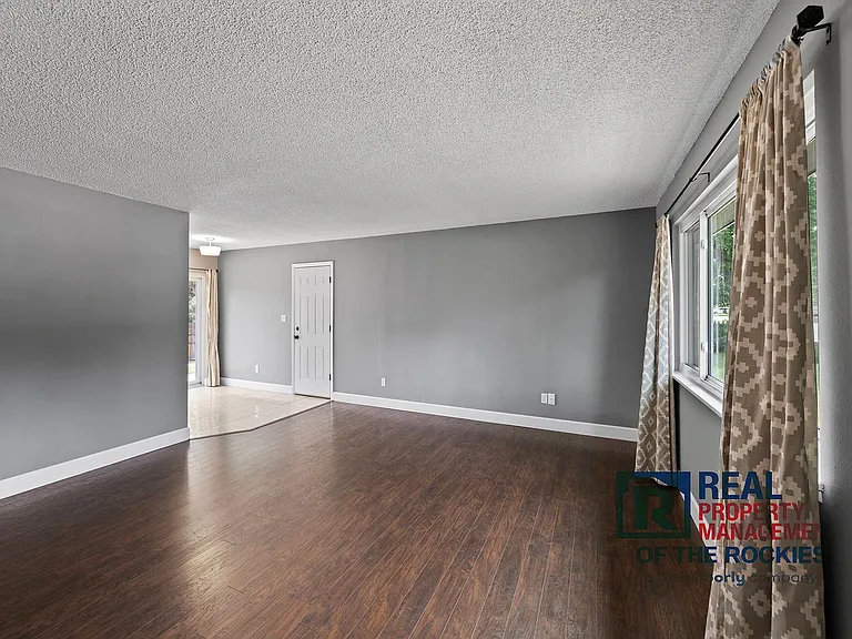 824 Rocky Rd — Photo 7