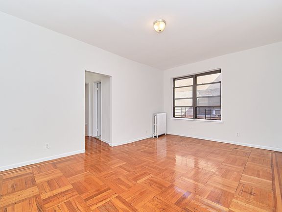 2nd image of 56 Bennett Ave APT 4G
