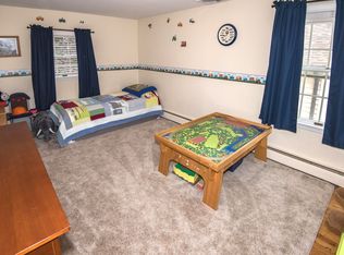 257 Sussex Rd, Wood Ridge, NJ 07075