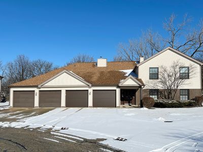 856 Stradford Cir #15D1, Buffalo Grove, IL, 60089