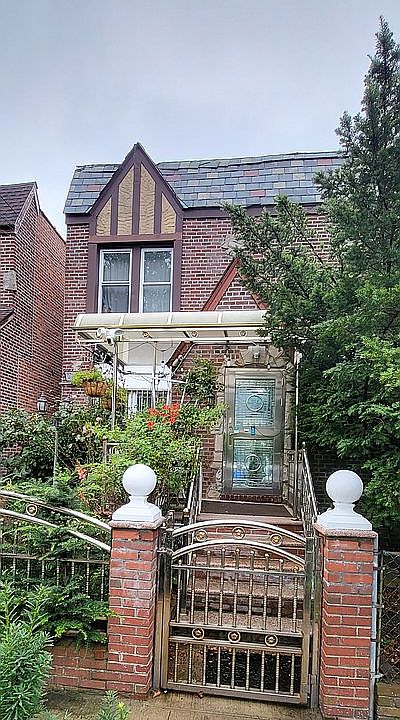 1st image of 92-54 240th St