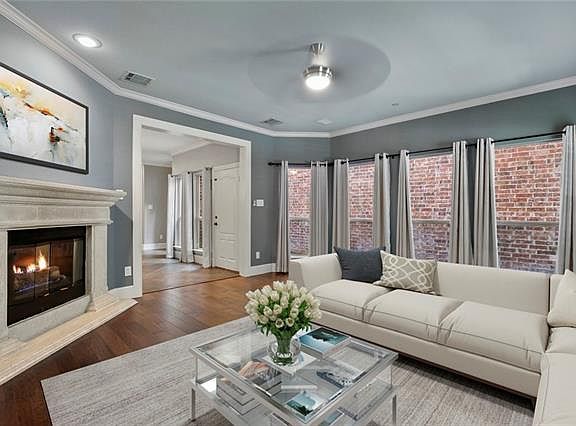 3rd image of 6845 Cortona Ln