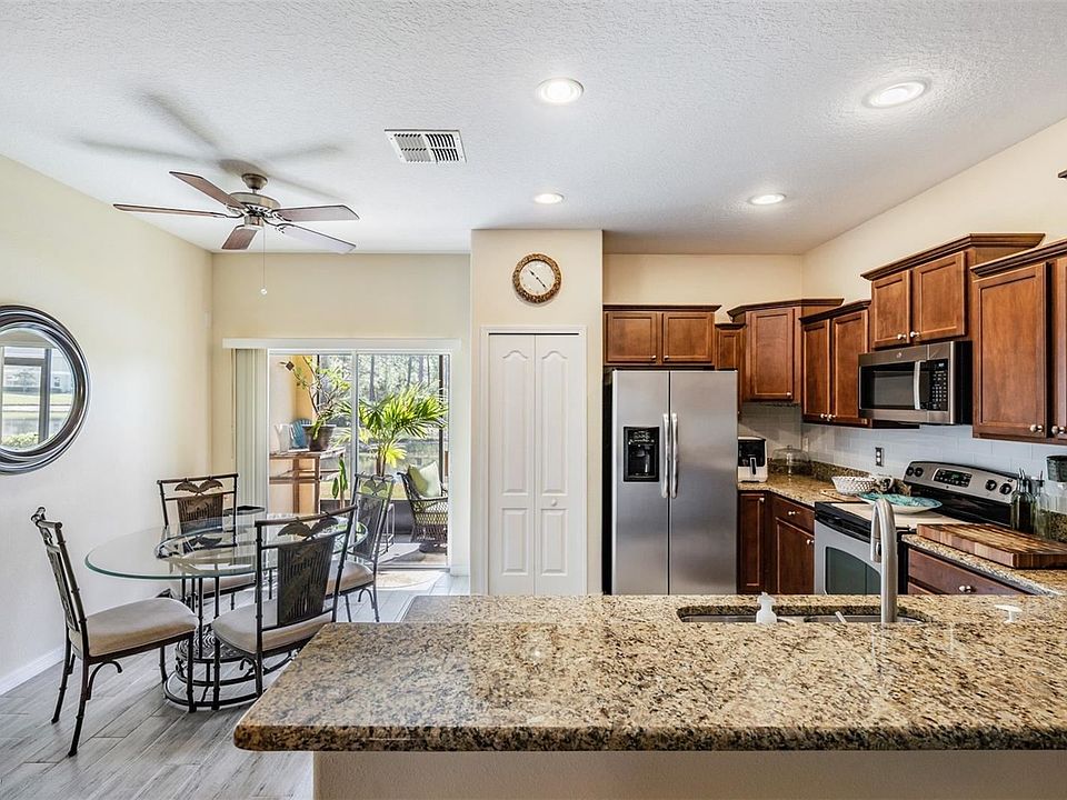 1st image of 20439R Berrywood Ln
