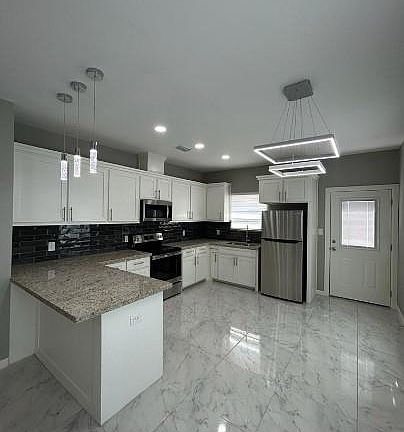 5th image of 1013 N Blair Ave #1