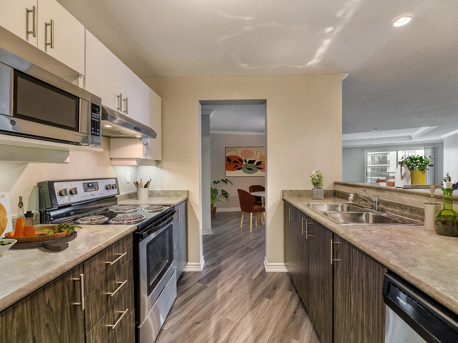 520 Talbot Street — Photo 1