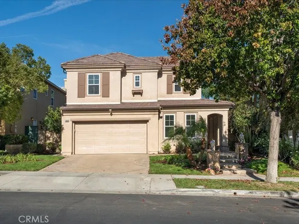 26866 Peppertree Dr, Valencia, CA 91381