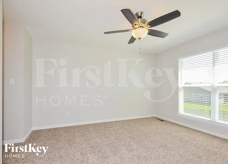 404 Cozy Pines Dr — Photo 8
