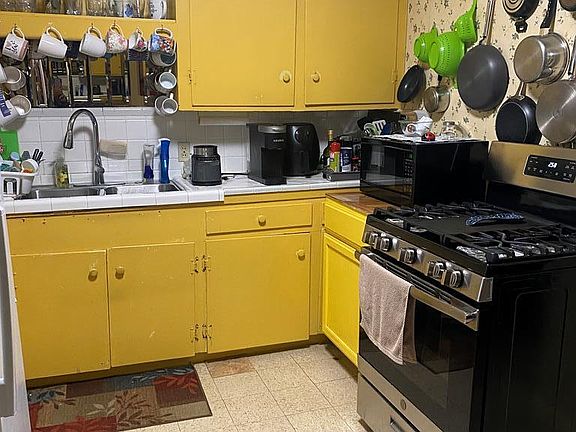 3rd image of 333 Elvira St