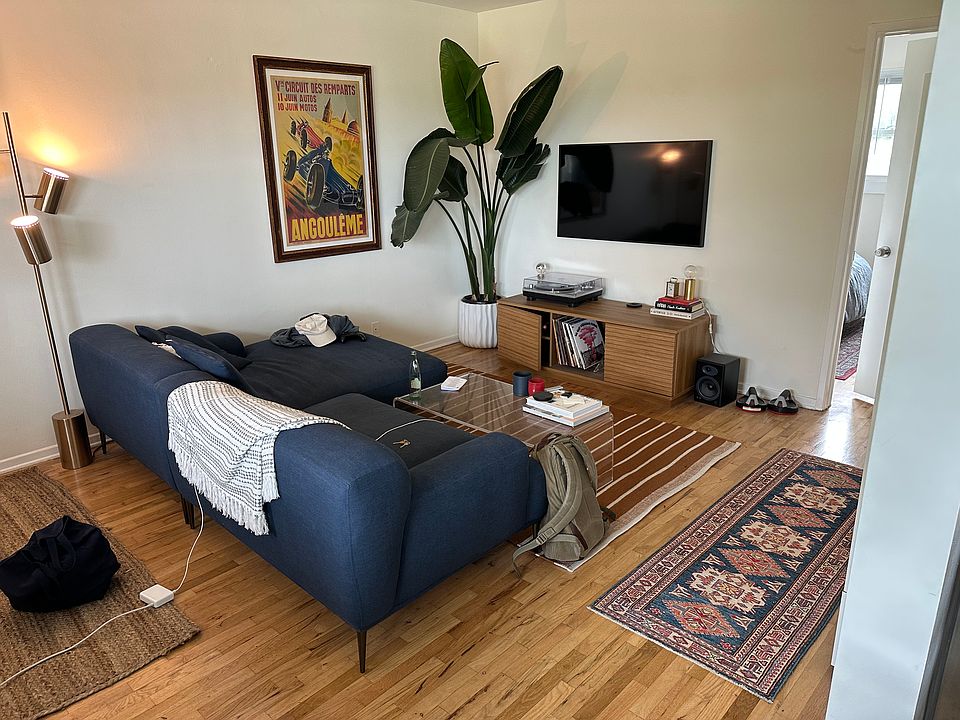 1st image of 2540 7th St Unit 6