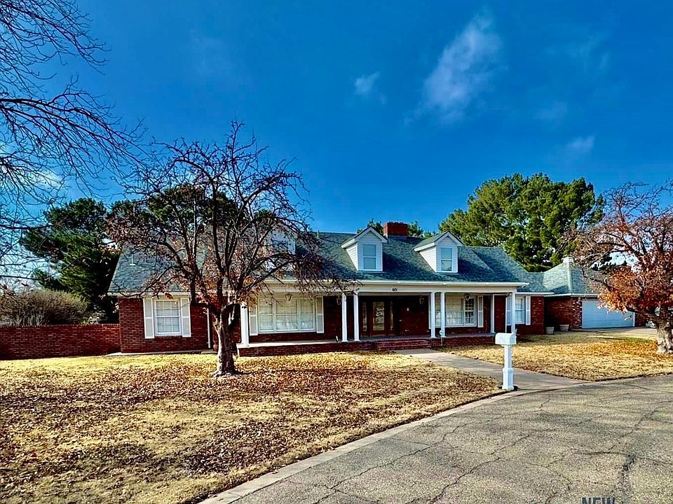 1st image of 601 Gary Dr