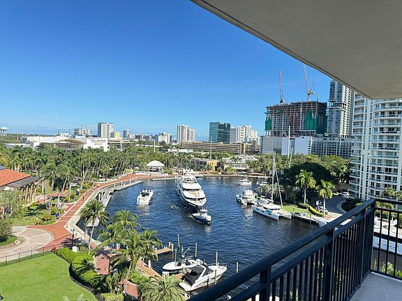 3rd image of 600 W Las Olas Boulevard #807s