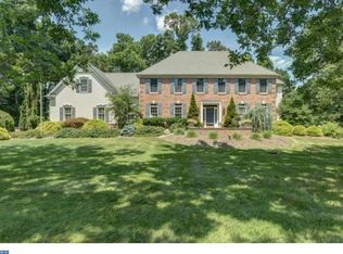 32 Coddington Ct, Belle Mead, NJ 08502