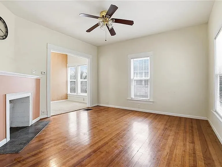 614 Alabama St — Photo 2