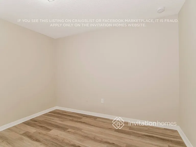 5148 Laval Dr — Photo 12
