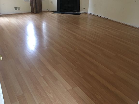 1st Floor living Room