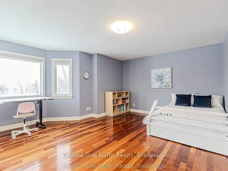 1530 Lords Manor Ln — Photo 33