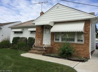 20615 Donnybrook Rd, Maple Heights, OH 44137