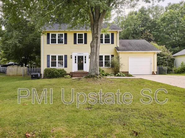 206 Manassas Dr, Simpsonville, SC 29681