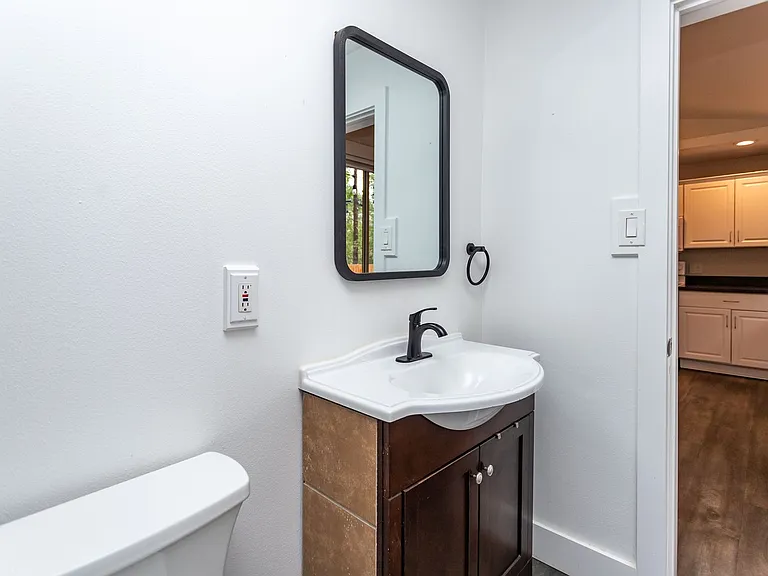 317 Laclede Ave — Photo 16