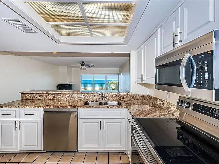 20204 Gulf Blvd #5 — Photo 13