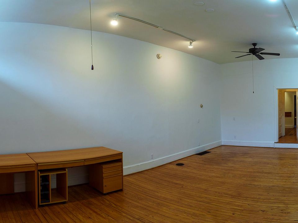 main room
can be used for different purposes.