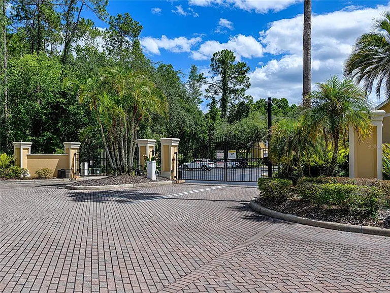 5125 Palm Springs Blvd #2206 — Photo 39