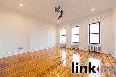 Rented by Link NY Realty