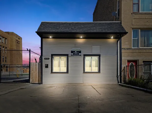 4132 W West End Ave, Chicago, IL 60624