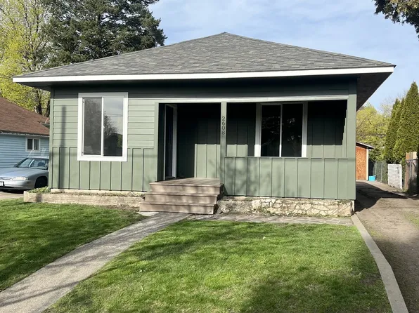 2608 N Birch St, La Grande, OR 97850