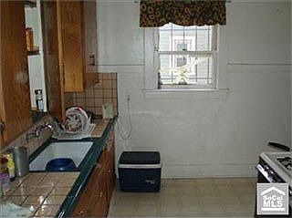 2nd image of 2713 Darwin Ave