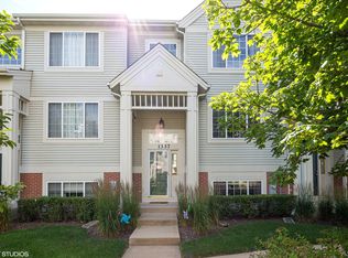1357 New Haven Dr, Cary, IL 60013